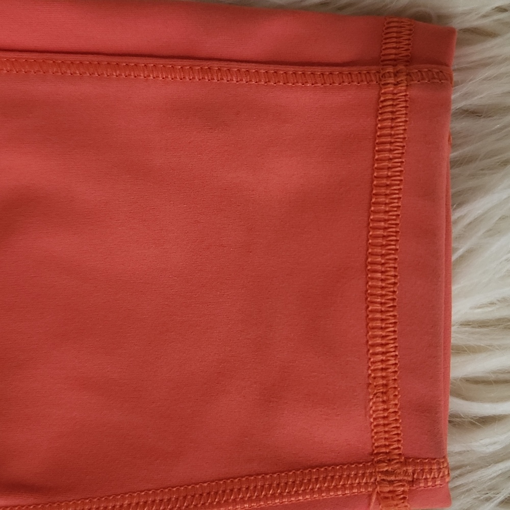 Vuori Coral High-Rise Leggings - Picture 8 of 13
